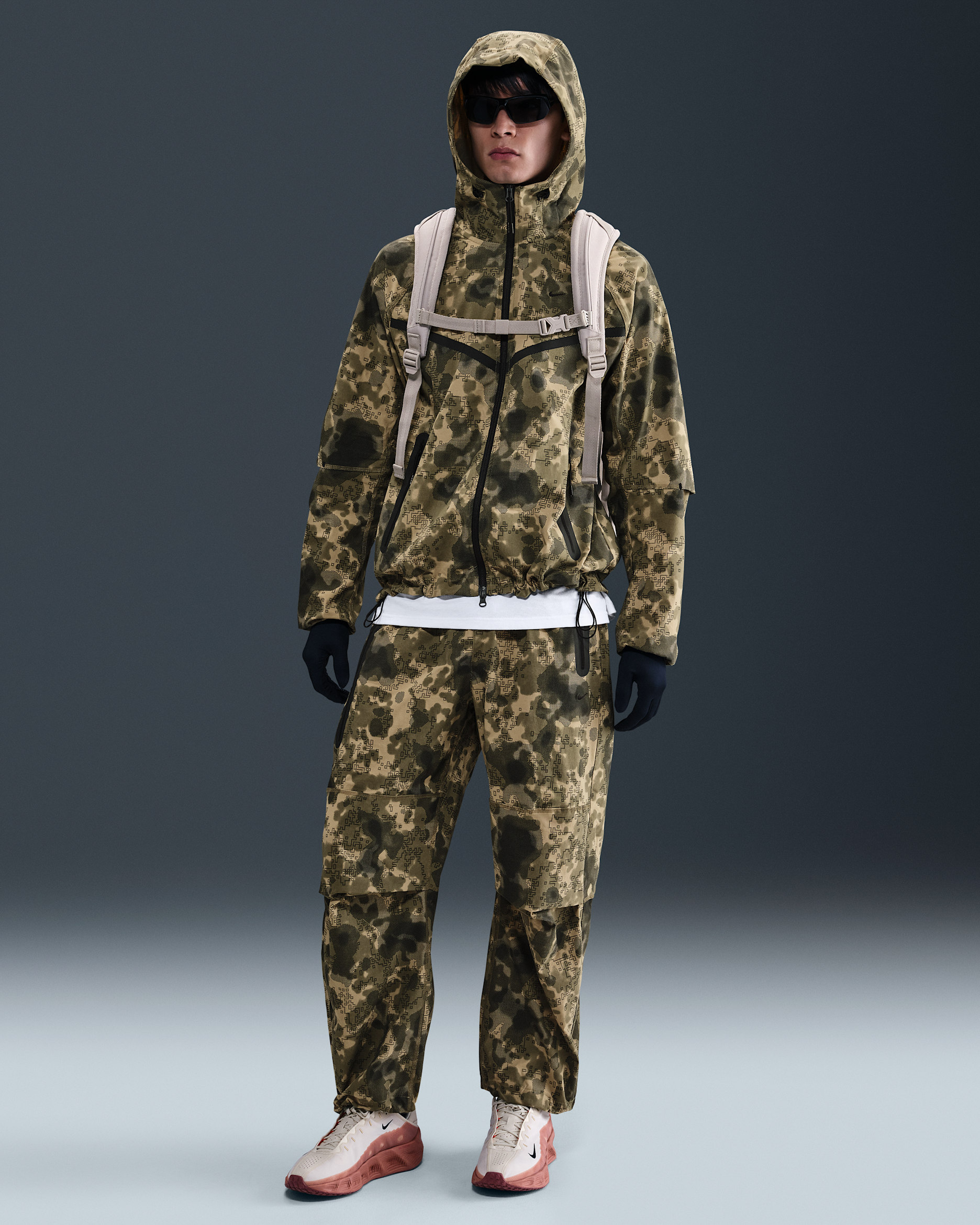 NIKE公式】ナイキ テック メンズ Dri-FIT ウーブン カモ ルーズ